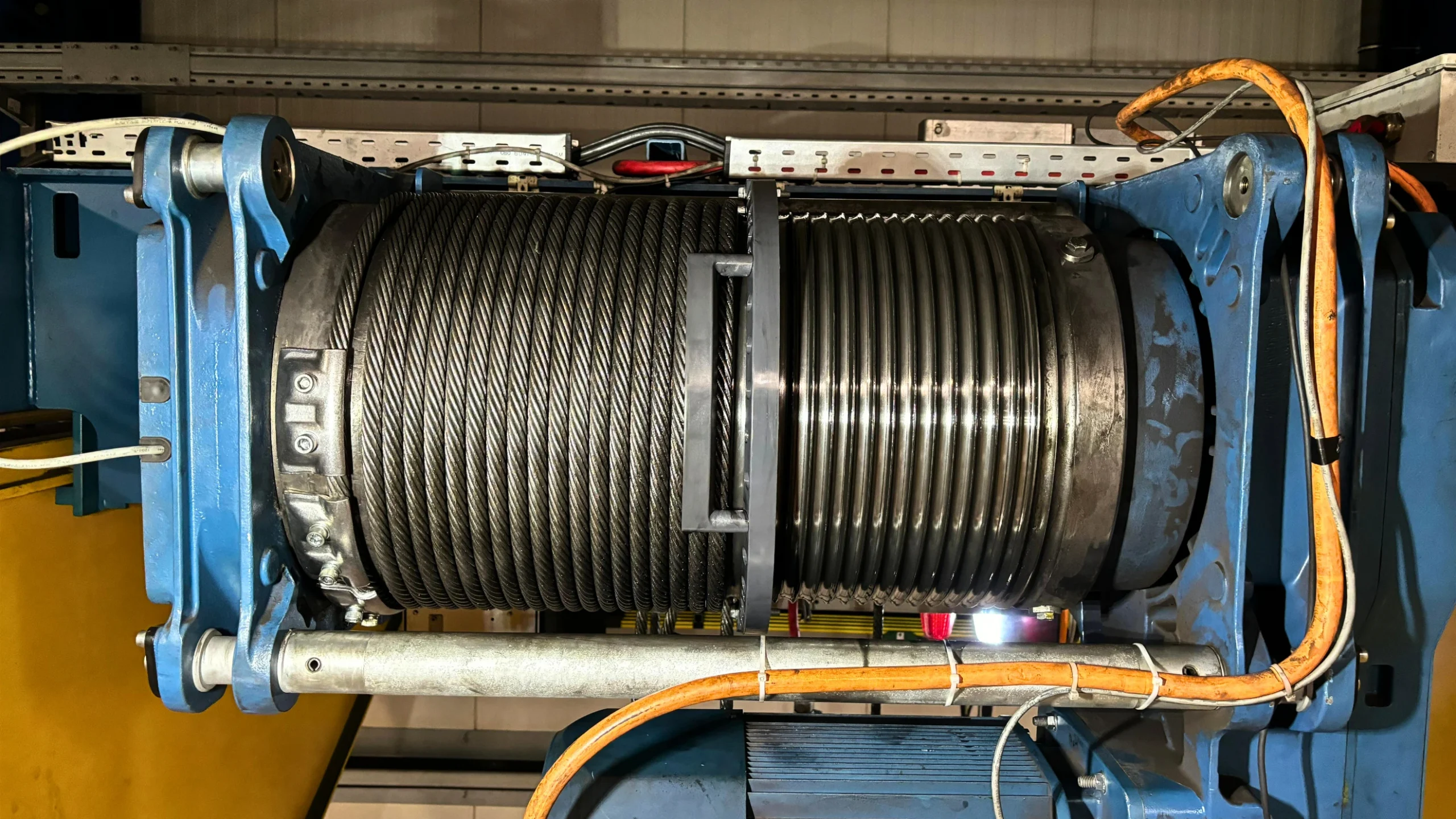 Seiltrommel einer Krananlage – Kranservice und Wartung von AET Marjalke
